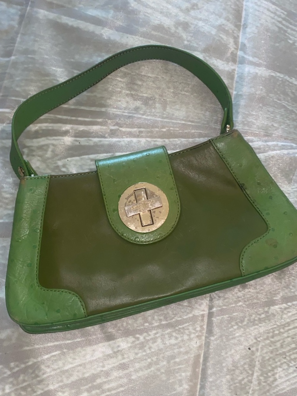 kate spade Two-Tone Green Leather Shoulder Bag with Silver Turn-Lock